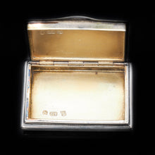 Load image into Gallery viewer, Georgian Solid Silver Engine Turned Snuff Box with Gilt Interior - Thomas Shaw 1837 - Artisan Antiques
