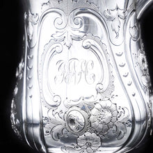 Load image into Gallery viewer, Victorian Silver Lidded Pint Tankard with Gilt Interior - 1840 - Artisan Antiques
