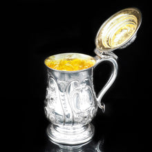 Load image into Gallery viewer, Victorian Silver Lidded Pint Tankard with Gilt Interior - 1840 - Artisan Antiques
