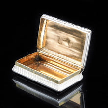 Load image into Gallery viewer, Georgian Solid Silver Snuff Box with Gilt Interior - Birmingham 1823 - Artisan Antiques
