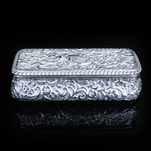 Load image into Gallery viewer, Antique Large Table Snuff Box with Acanthus Repousse - Birmingham 1901 - Artisan Antiques
