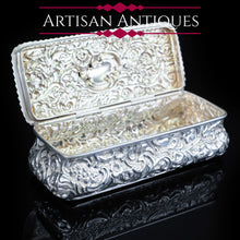 Load image into Gallery viewer, Antique Large Table Snuff Box with Acanthus Repousse - Birmingham 1901 - Artisan Antiques
