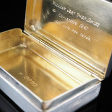 Load image into Gallery viewer, Antique English Solid Silver Historical Snuff Box - London 1845 - Artisan Antiques
