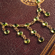 Load image into Gallery viewer, Vintage 9K Gold Peridot Cabochon Cascade Drop Necklace
