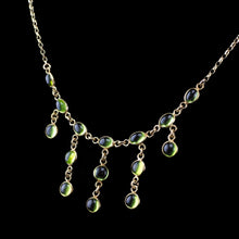 Load image into Gallery viewer, Vintage 9K Gold Peridot Cabochon Cascade Drop Necklace

