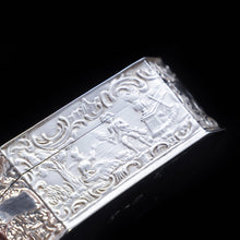 Load image into Gallery viewer, A Solid Silver Octagonal Snuff/Pill Box - Thomas Glaser 1891 - Artisan Antiques
