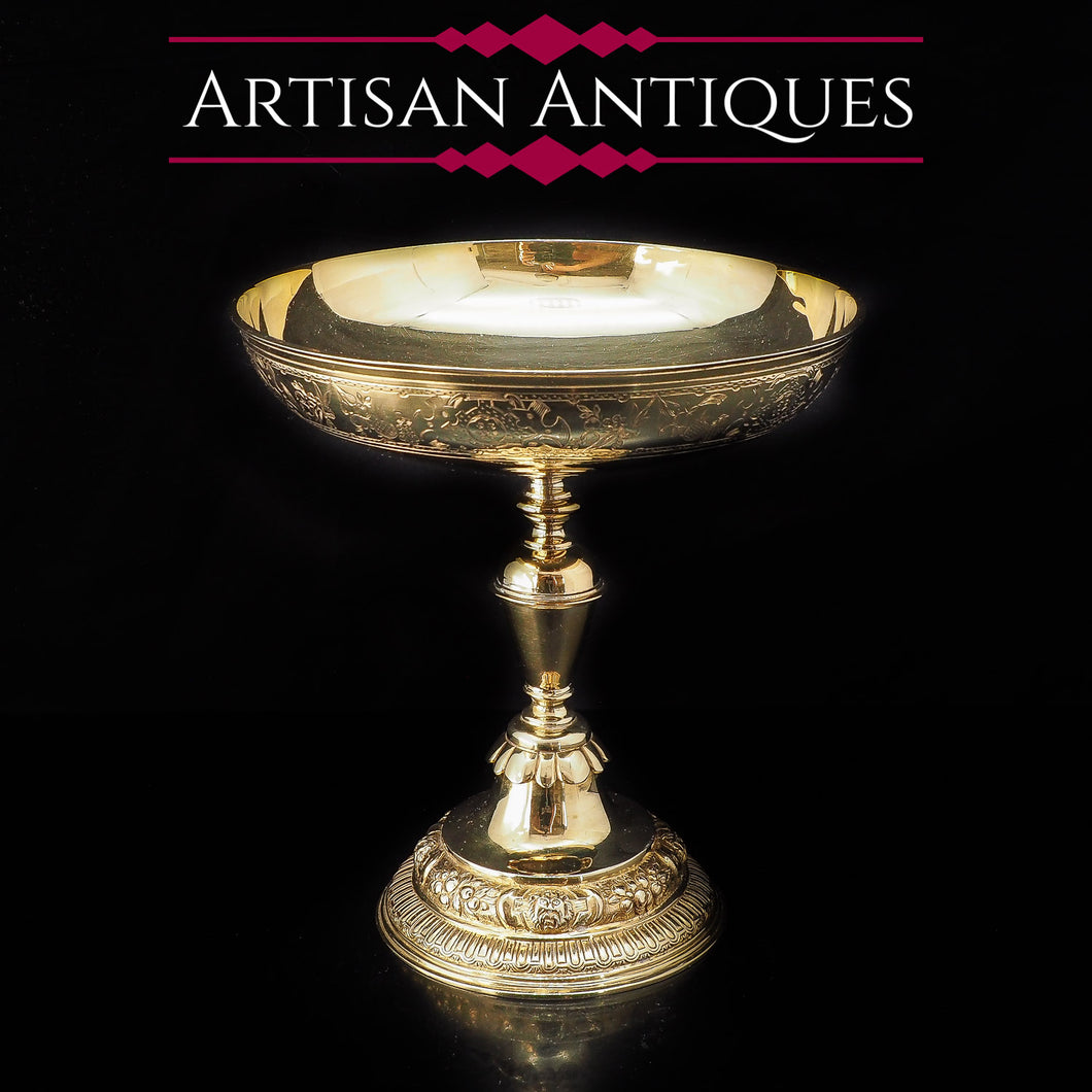 A Solid Silver Gilt Tazza With Chased Motifs - Lambert & Co 1907 - Artisan Antiques