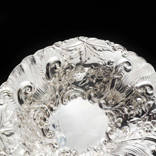 Load image into Gallery viewer, An Ornate Victorian Solid Silver Chased Dish - Goldsmiths &amp; Silversmiths Co 1896 - Artisan Antiques
