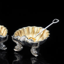 Load image into Gallery viewer, A Pair of Boxed Solid Silver Salt Cellars of Scallop Form - Chawner &amp; co 1871 - Artisan Antiques

