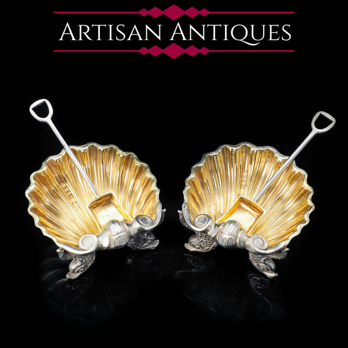 A Pair of Boxed Solid Silver Salt Cellars of Scallop Form - Chawner & co 1871 - Artisan Antiques