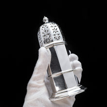 Load image into Gallery viewer, A Large Victorian Solid Silver Sugar Caster/Shaker - Samuel Walton Smith 1888 - Artisan Antiques
