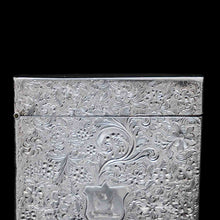 Load image into Gallery viewer, A Solid Silver &#39;Castle Top&#39; Abbotsford House Card Case - Taylor &amp; Perry 1835 - Artisan Antiques
